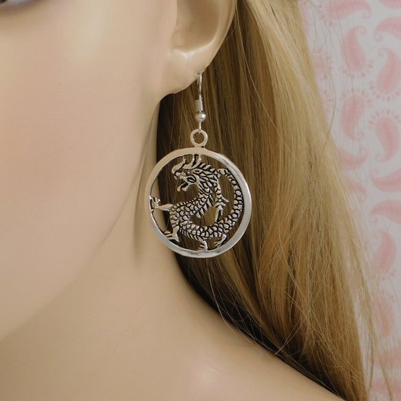 Dragon Earrings - Picture 4 of 4